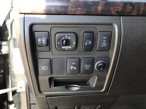 Toyota Land Cruiser 200  diesel Levice21