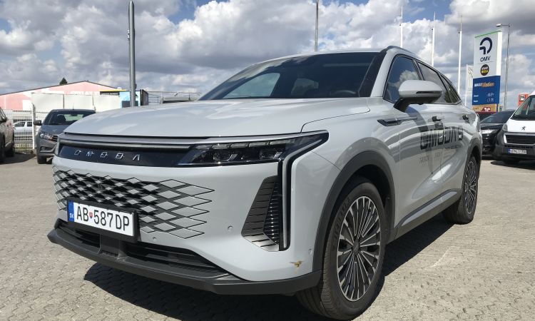 Omoda 9 SHS PREMIUM Super Hybrid System 395kW